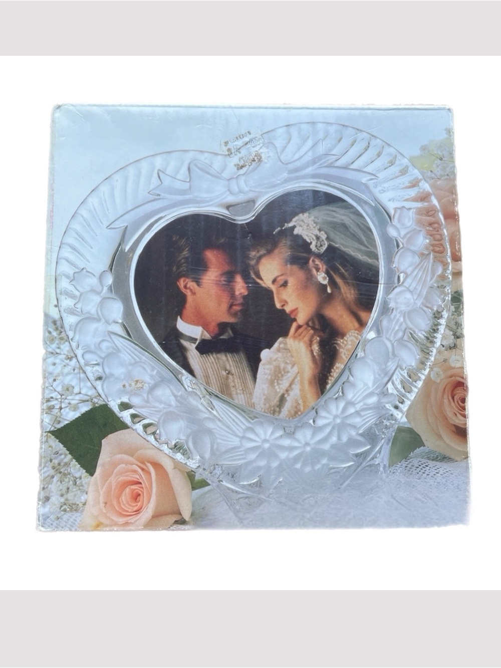 VINTAGE “MOMENTS” HEART GLASS FRAME. New in original box